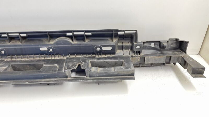 1666900010 / A1666900010 / A 166 690 00 10 0010 13-16 MERCEDES BENZ GL350 X166 DRIVER LEFT SIDE STEP RUNNING BOARD BRACK