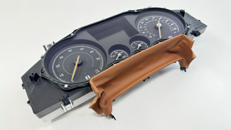 3W0 920 852 B 13-18 BENTLEY FLYING SPUR SPEEDOMETER INSTRUMENT CLUSTER GAUGE 22K MILES OEM