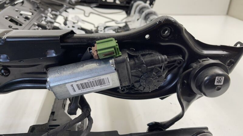 18-23 AUDI S5 DRIVER LEFT FRONT LOWER SEAT TRACK SEAT FRAME SEAT RAIL OEM