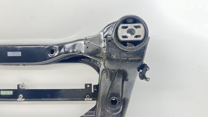 3W0 399 313 B / 3W0399313B 13-18 BENTLEY FLYING SPUR FRONT SUBFRAME SUB FRAME ENGINE CRADLE CROSSMEMBER OEM