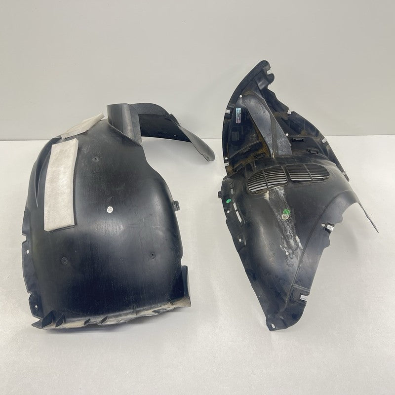 5H0.805.969A 22-25 VOLKSWAGEN GOLF R LEFT FRONT FENDER LINER WHEEL ARCH SPLASH GUARD PAIR OEM