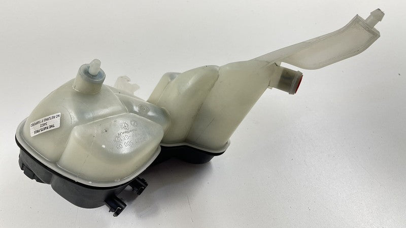 2215000349 / A2215000349 / A 221 500 03 49 0349 07-13 MERCEDES BENZ S550 W221 COOLANT RESERVOIR OVERFLOW EXPANSION BOTTL