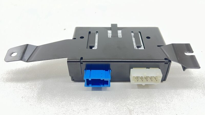 7 840 414 / 7840414 06-10 BMW M6 E63 E64 ELECTRONIC SUSPENSION DAMPER CONTROL MODULE OEM