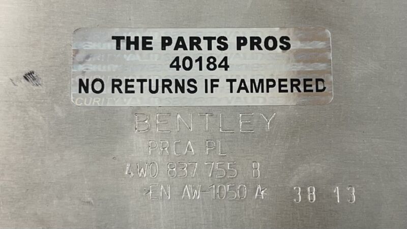 8P0 955 557 / 8P0955557 13-18 BENTLEY FLYING SPUR LEFT FRONT DOOR WINDOW REGULATOR MOTOR CARRIER OEM