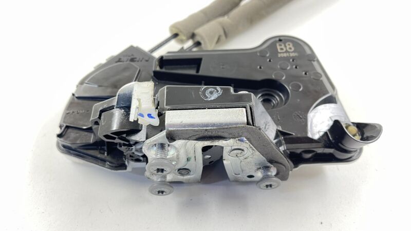 19-22 LEXUS ES300H DRIVER LEFT FRONT DOOR LATCH LOCK ACTUATOR OEM