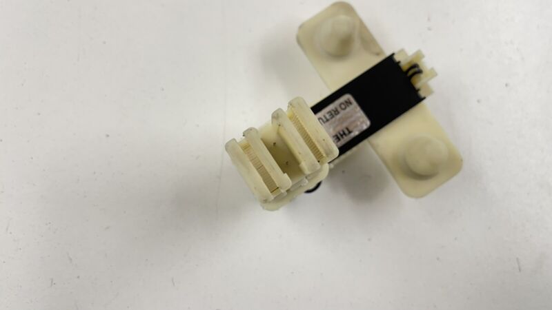 3-2840625-1 / 3 2840625 1 / 328406251 20-23 TESLA MODEL Y BATTERY END LINK TERMINAL FUSE RELAY MODULE 2840625 OEM