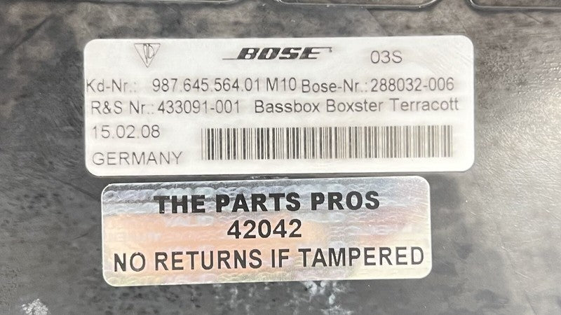 987.645.564.01 / 987 645 564 01 / 98764556401 05-12 PORSCHE BOXSTER 987 REAR SUBWOOFER BASSBOX SPEAKER BOSE TERRACOTTA O