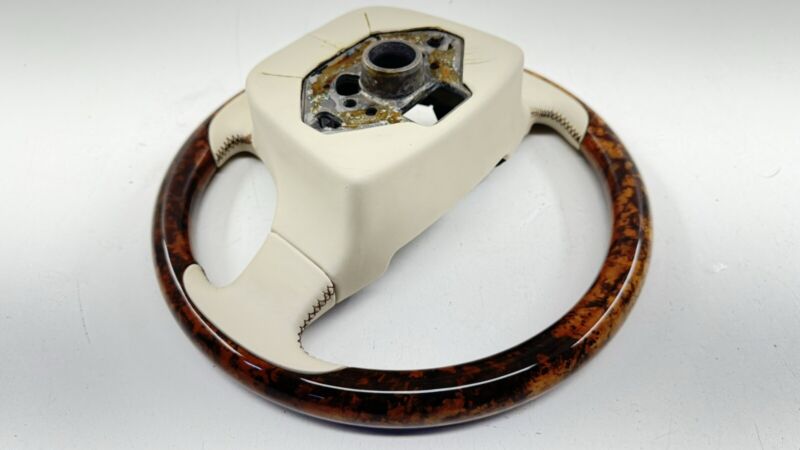 3WO 419 093AK / 3WO419093AK 13-18 BENTLEY FLYING SPUR DRIVER STEERING WHEEL WOOD LEATHER BEIGE OEM