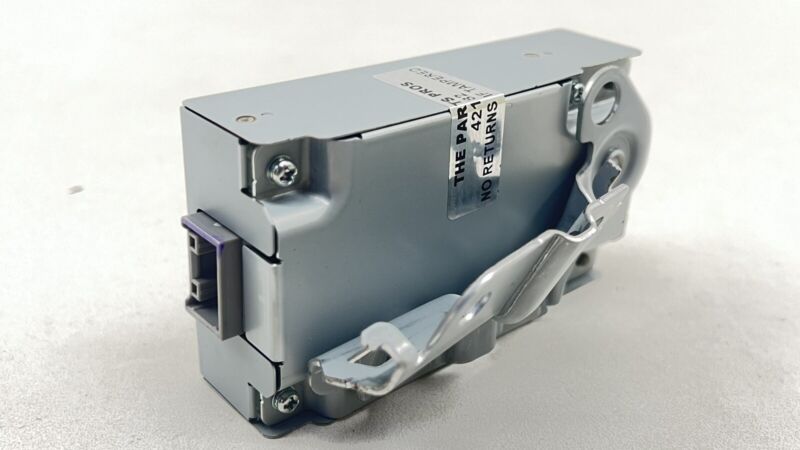 82131FN00A 24-25 SUBARU CROSSTREK INSTRUMENT PANEL BACKUP BACK UP CONTROL MODULE OEM