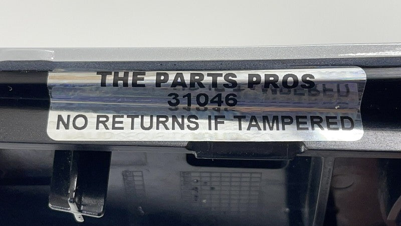 427.853.343.B / 427 853 343 B / 427853343B 11-15 AUDI R8 SPYDER DRIVER LEFT SIDE QUARTER PANEL INSERT COVER TRIM OEM