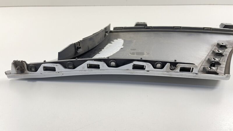 427.809.384.B / 427 809 384 B / 427809384B 11-15 AUDI R8 SPYDER RIGHT REAR LOWER QUARTER PANEL EXTENSION TRIM COVER OEM