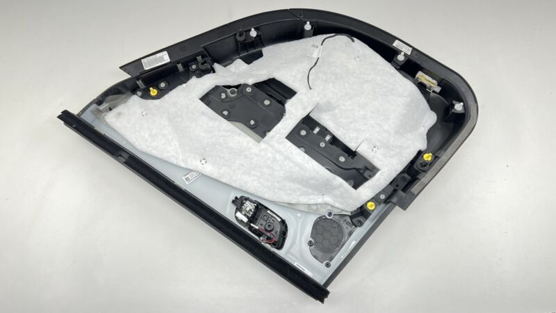 6QY673X9AA / 6QY673X9AC / 6QY673X9AB / 6QY673X9 19-23 DODGE CHARGER HELLCAT DRIVER LEFT REAR DOOR PANEL CARD COVER TRIM