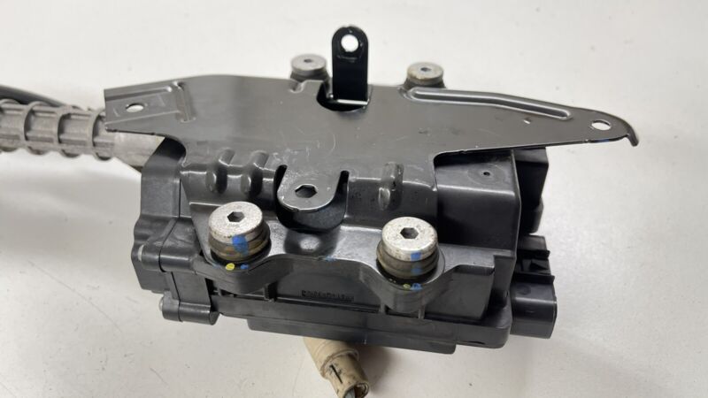 84346027 16-22 CHEVROLET CAMARO SS 1LE ELECTRONIC PARKING BRAKE ACTUATOR 84121971 OEM