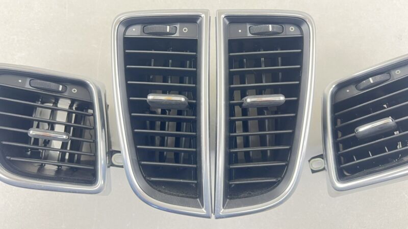 970.552.142.03 / 970 552 142 03 / 97055214203 10-16 PORSCHE PANAMERA FRONT LEFT AND RIGHT DASH AIR VENT GRILL TRIM SET O