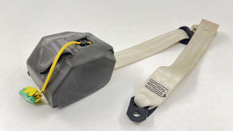 4W1 857 706 / 4W1857706 13-18 BENTLEY FLYING SPUR FRONT AND REAR SEATBELT SEAT BELT RETRACTOR SET OEM