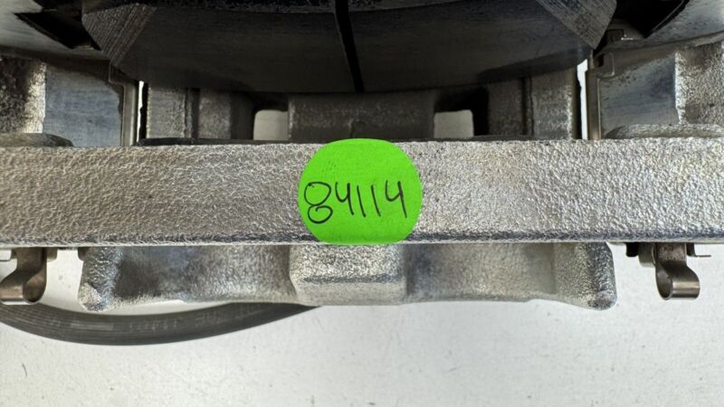 Does Not Apply 24-25 SUBARU CROSSTREK PASSENGER RIGHT FRONT CALIPER BRAKE OEM