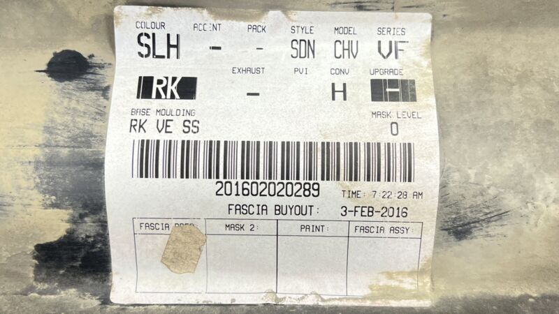 92248323 14-17 CHEVY SS SEDAN DRIVER LEFT SIDE SKIRT ROCKER PANEL COVER TRIM 92248323 OEM