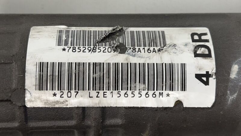 4W1 422 061 / 4W1422061 13-18 BENTLEY FLYING SPUR POWER STEERING GEAR BOX RACK AND PINION 4W1422061 OEM