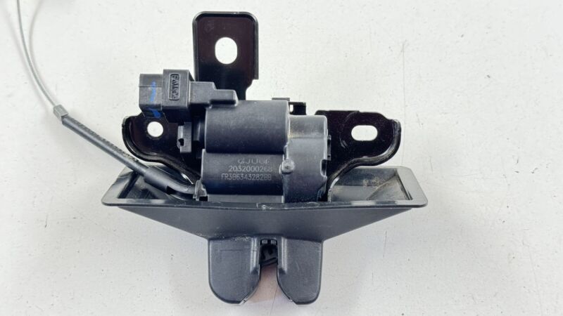 DS73-431F98-DC / DS73 431F98 DC / DS73431F98DC 15-23 FORD MUSTANG GT REAR TRUNK LOCK LATCH RELEASE MECHANISM FR3B6343282