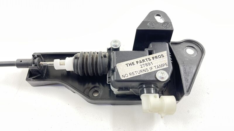 1098789-00-C / 1098789 00 C / 109878900C 17-20 TESLA MODEL 3 DRIVER LEFT FRONT HOOD FRONT LOCK ACTUATOR 1098789-00-C OEM