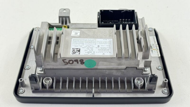 670106778 17-20 MASERATI GHIBLI TOUCH SCREEN DISPLAY RADIO COMMAND HEAD UNIT 670106778 OEM