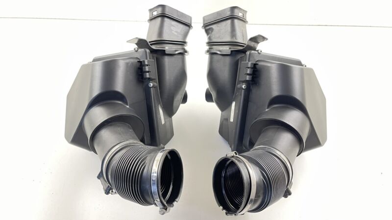 7843289 16-19 BMW M6 AIR CLEANER BOX AIR FILTER INTAKE BOX ASSEMBLY PAIR OEM