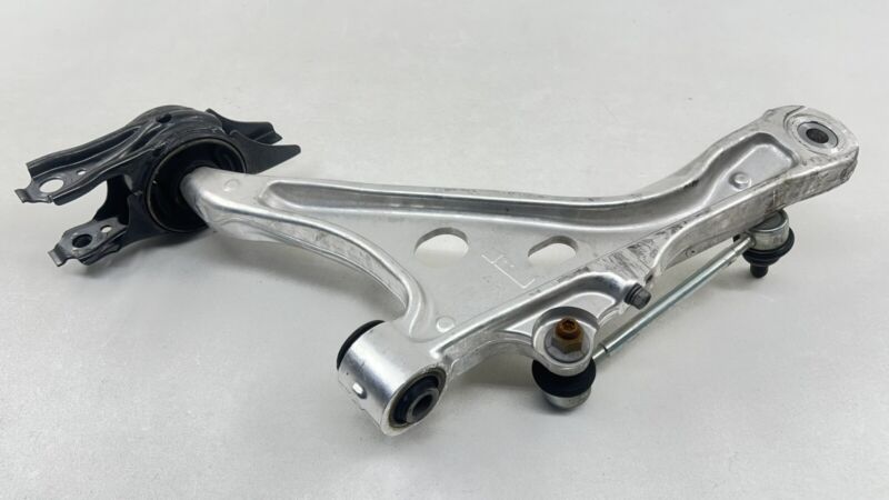 Does Not Apply 24-25 ACURA INTEGRA TYPE S PASSENGER RIGHT FRONT LOWER CONTROL ARM OEM