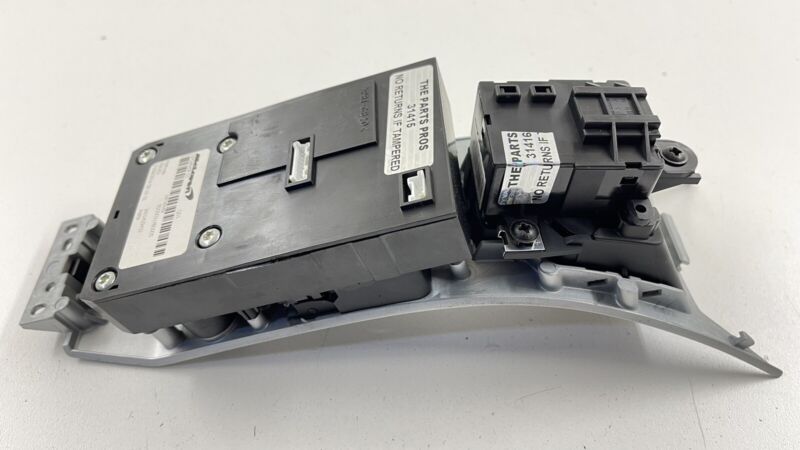 11M1100CP 15-17 MCLAREN 650S SPIDER CENTER CONSOLE GEAR SELECT SHIFT SWITCH 11M2484SP OEM