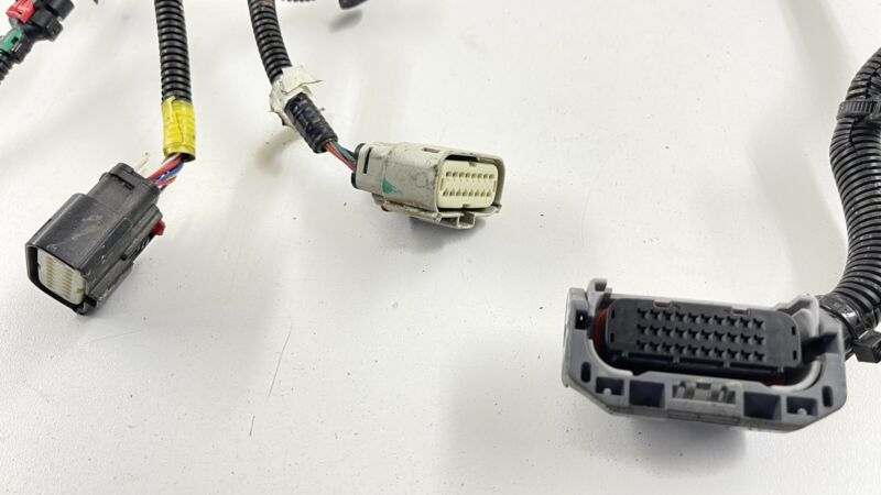 2067968-01-B / 2067968 01 B / 206796801B 17-23 TESLA MODEL 3 REAR SUBFRAME WIRING WIRE HARNESS CABLE 1067968-01-B OEM