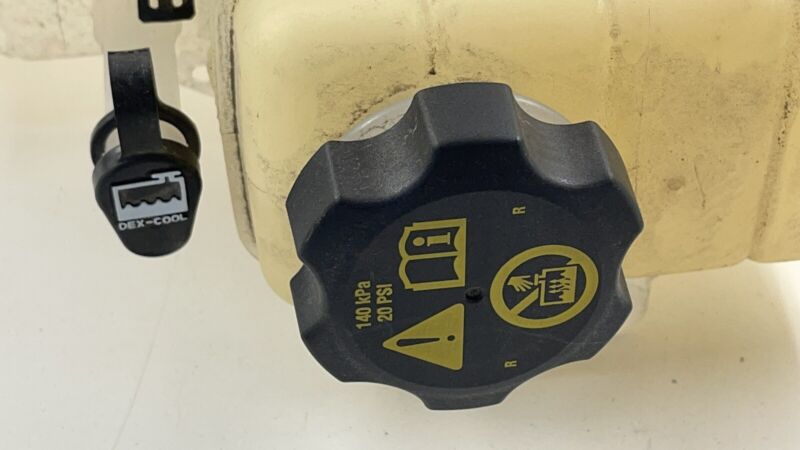 22948113 16-22 CHEVROLET CAMARO SS OVERFLOW COOLANT RESERVOIR TANK BOTTLE 22948113 OEM