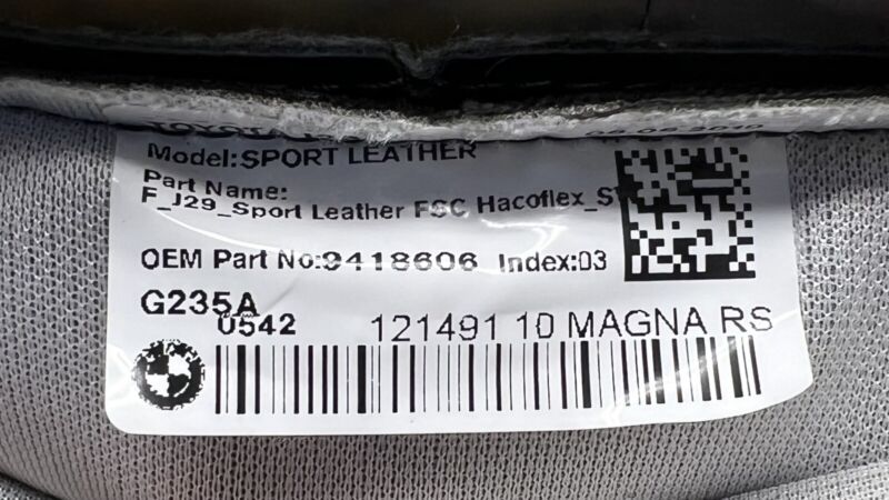 8 811 617 / 8811617 20-23 TOYOTA SUPRA PASSENGER RIGHT FRONT LOWER SEAT CUSHION COVER 9418606 OEM