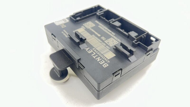 4W0959793 / 4W0 959 793 13-18 BENTLEY FLYING SPUR DRIVER LEFT FRONT DOOR CONTROL MODULE 4W0959793 OEM