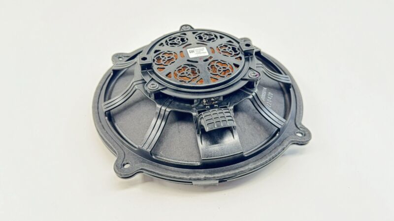 84837429 22-23 CADILLAC CT4 BLACKWING REAR SUBWOOFER SUB WOOFER SPEAKER AKG 84837429 OEM