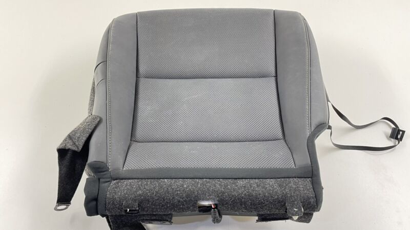 10876-36244 / 10876 36244 / 1087636244 19-22 LEXUS ES300H PASSENGER RIGHT FRONT LOWER SEAT CUSHION COVER BLACK OEM