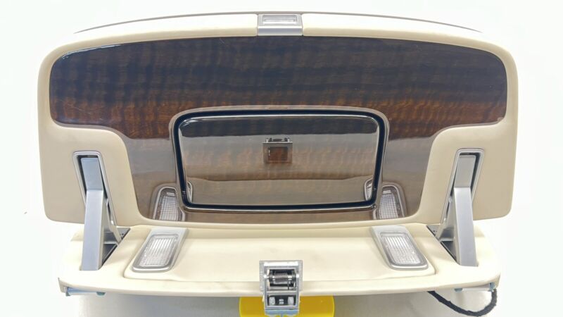 3W5 881 268 B / 3W5881268B 13-18 BENTLEY FLYING SPUR LEFT FRONT SEAT FOLDING PICNIC TABLE TRAY MIRROR OEM