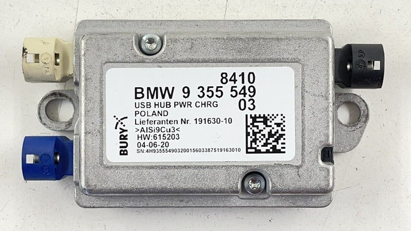 9355549 20-23 TOYOTA SUPRA MULTIMEDIA USB HUB POWER CHARGE ANTENNA MODULE 9355549 OEM