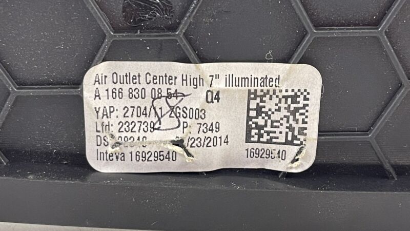 1668300854 / A1668300854 / A 166 830 08 54 0854 13-16 MERCEDES BENZ GL350 X166 FRONT CENTER DASH AIR VENT GRILLE TRIM PA