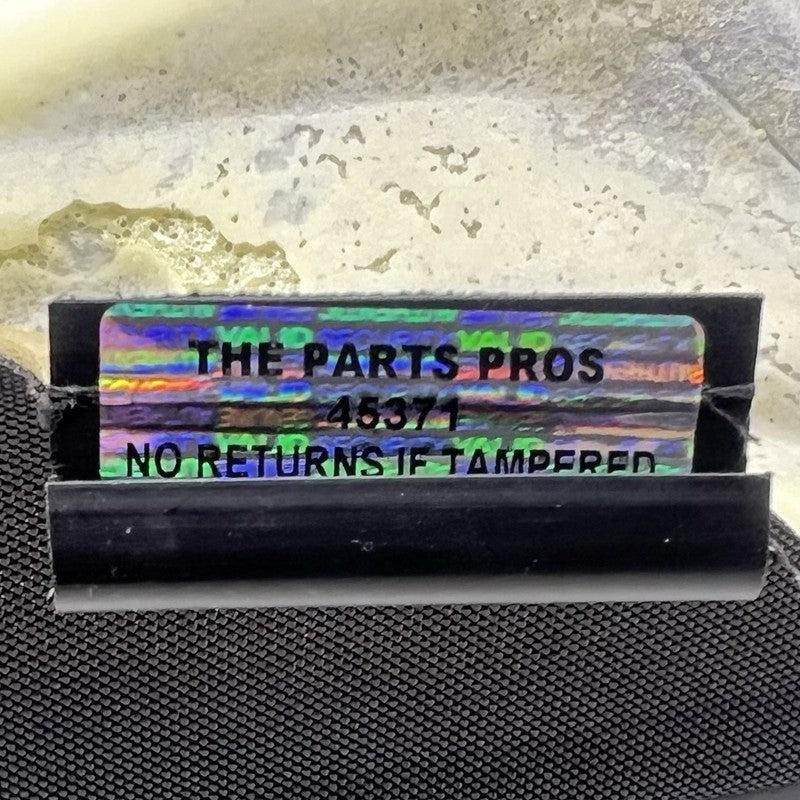 230003527 24-25 SUBARU CROSSTREK LIMITED RIGHT FRONT LOWER SEAT CUSHION COVER OEM