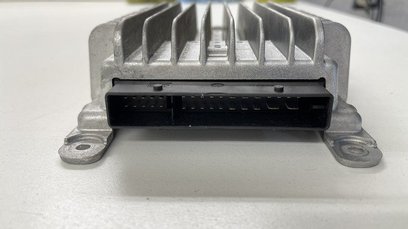 19 09 39 / 190 939 / 190939 03-12 MASERATI QUATTROPORTE BOSE AUDIO AMPLIFIER AMP 447 010 OEM