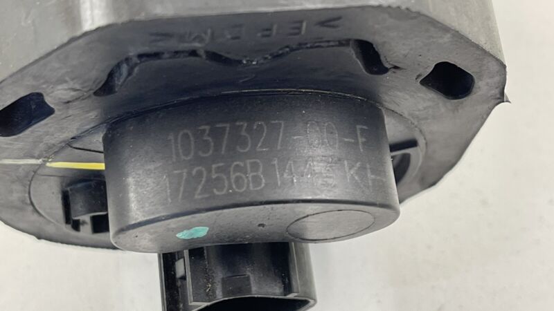 1037327-00-F / 1037327 00 F / 103732700F 17-20 TESLA MODEL S ELECTRIC AUXILIARY WATER COOLANT PUML 1037327-00-F OEM