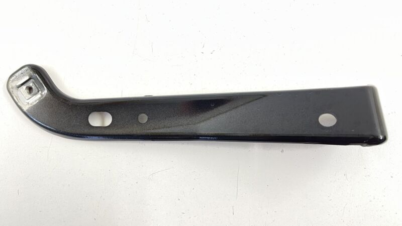 JR3B-16C199-BA / JR3B 16C199 BA / JR3B16C199BA 18-22 FORD MUSTANG GT DRIVER LEFT FRONT FENDER BRACKET SUPPORT MOUNT OEM