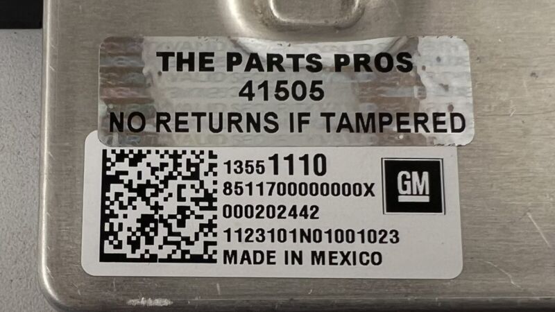 1355 1110 / 13551110 22-24 CADILLAC CT5 V BLACKWING FUEL PUMP CONTROL MODULE 13551110 OEM