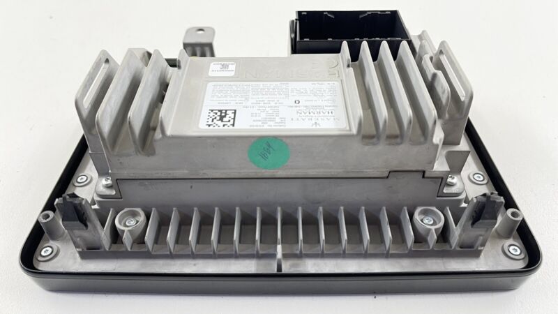 670104152 17-20 MASERATI QUATTROPORTE NAVIGATION DISPLAY SCREEN HEAD UNIT 670104152 OEM