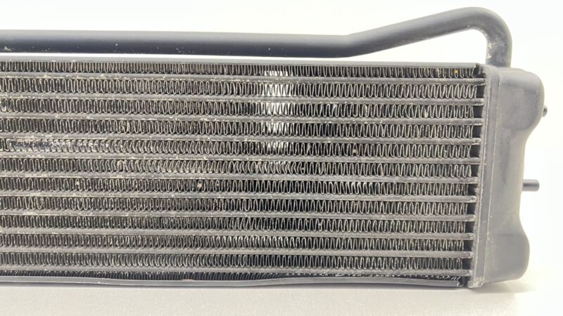 2282499 06-10 BMW M6 E63 E64 FRONT LOWER MOTOR ENGINE OIL COOLER RADIATOR 2282499 OEM