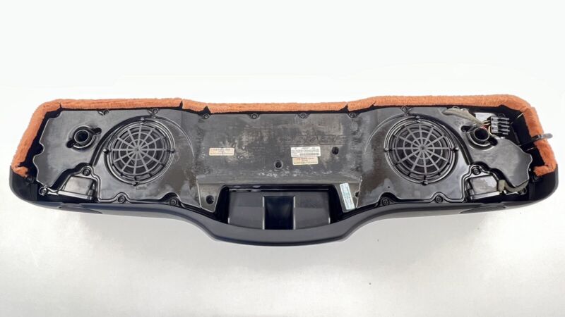 987.645.564.01 / 987 645 564 01 / 98764556401 05-12 PORSCHE BOXSTER 987 REAR SUBWOOFER BASSBOX SPEAKER BOSE TERRACOTTA O