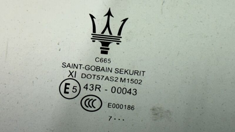 43R-001106 / 43R 001106 / 43R001106 14-23 MASERATI GHIBLI DRIVER LEFT REAR DOOR GLASS WINDOW SINGLE PANE OEM