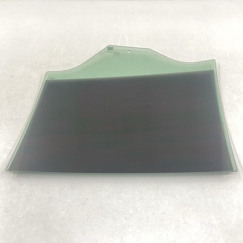 43R-009007 / 43R 009007 / 43R009007 22-25 VOLKSWAGEN GOLF R MK8 PASSENGER RIGHT REAR DOOR GLASS WINDOW OEM