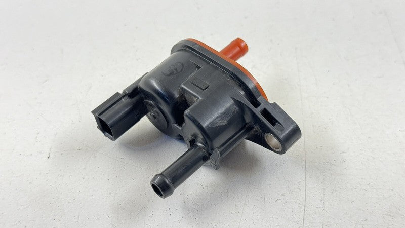 16131AA080 18-23 SUBARU CROSSTREK EGR VAPOR PURGE SOLENOID VALVE 16131AA080 OEM