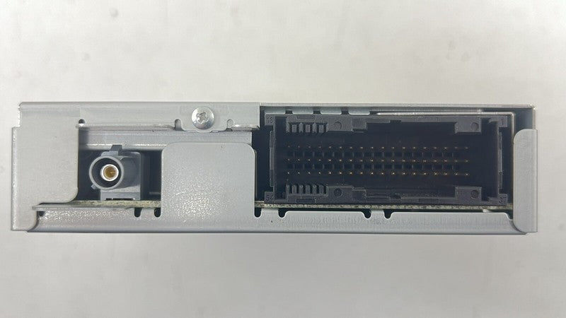 4W0 907 441 / 4W0907441 13-18 BENTLEY FLYING SPUR REAR VIEW CAMERA CONTROL MODULE 4W0 907 441 OEM