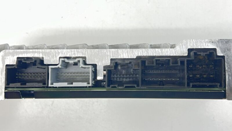 G1160 20000 / G116020000 22-24 CADILLAC CT4 V BLACKWING AMPLIFIER AMP AUDIO SOUND CONTROL MODULE OEM